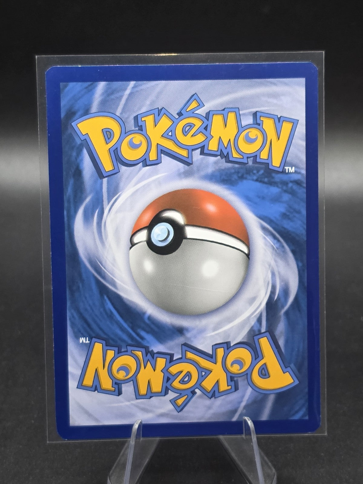 Vivillon 8/131 Sm-Forbidden Light Reverse Holo