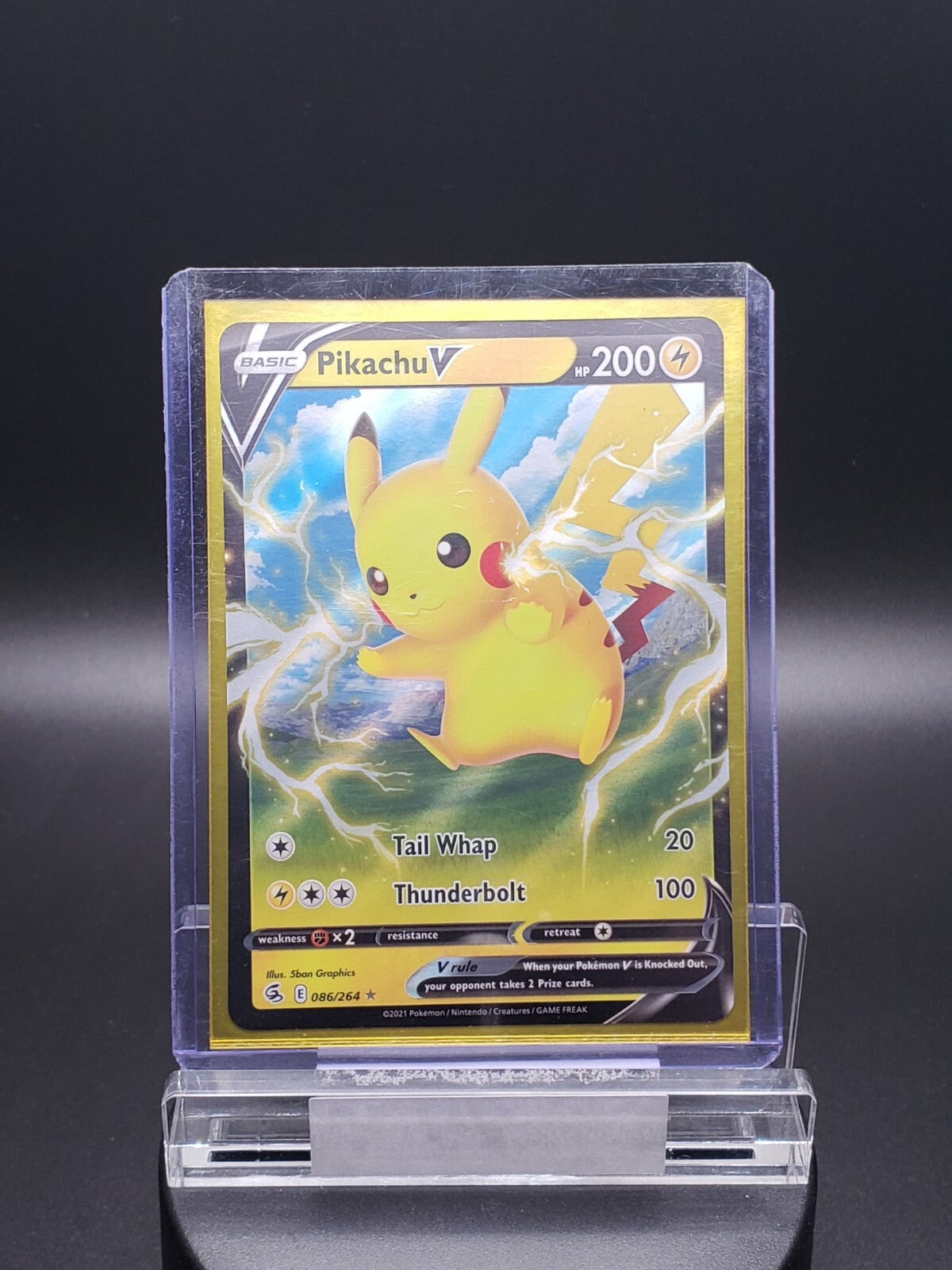 Pokemon TCG Pikachu V Full Art 86/264 • Sword & Shield Fusion Strike (2021) • NM