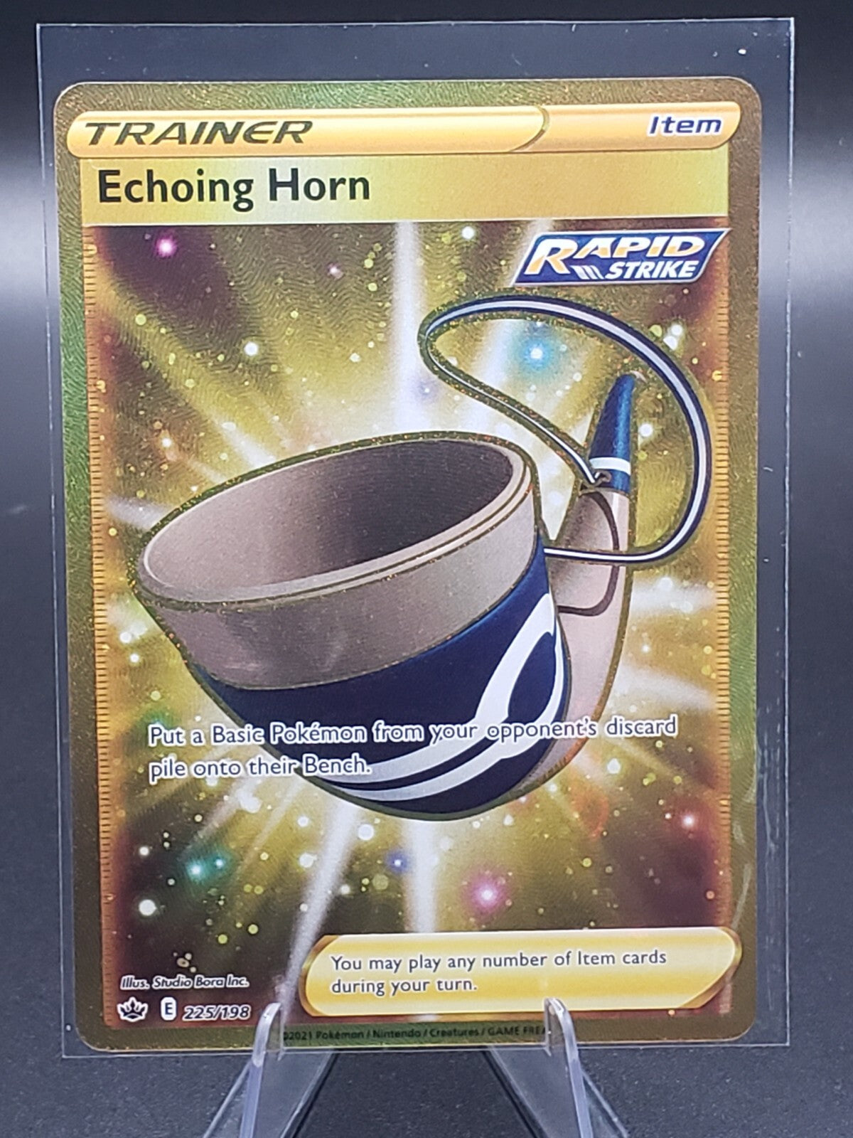 Echoing Horn (Secret) 225/198 Swsh06: Sword & Shield - Chilling Reign Holo