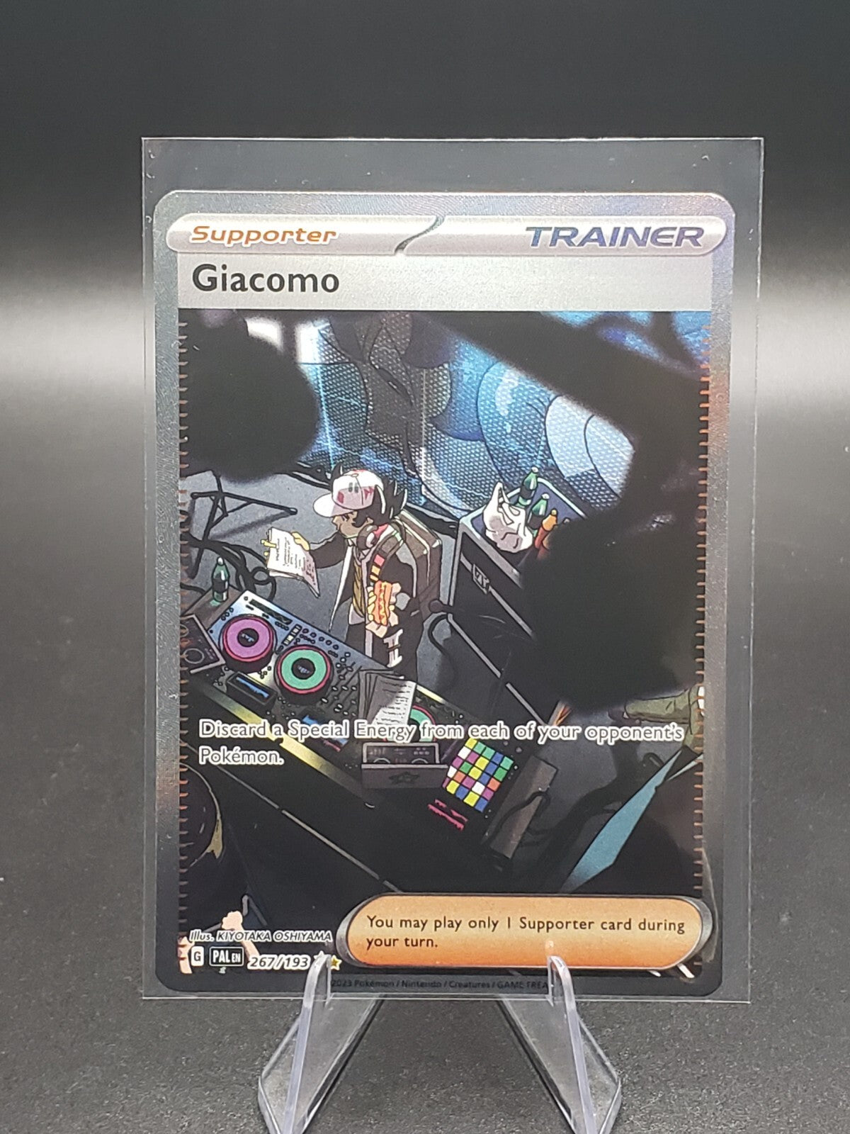 Giacomo 267/193 Sv02: Paldea Evolved Holo