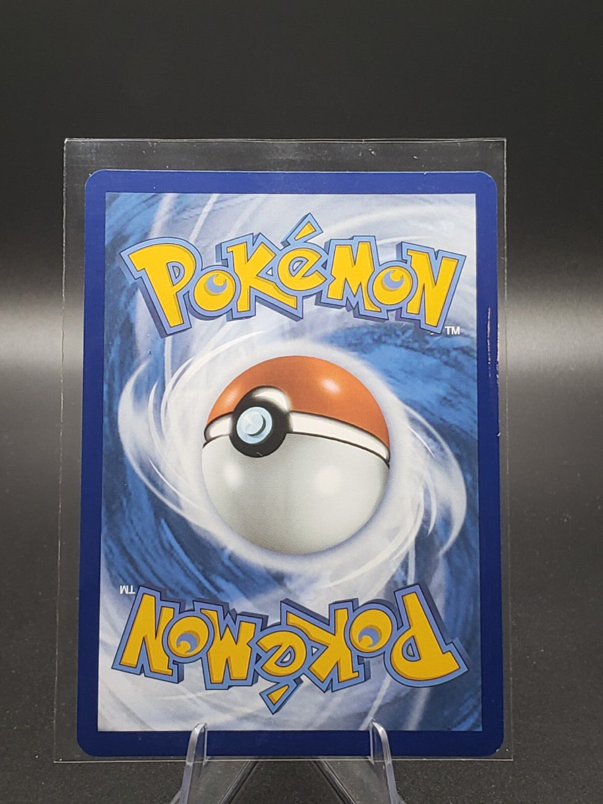 Latias ex 076/191 Sv08: Surging Sparks Holo