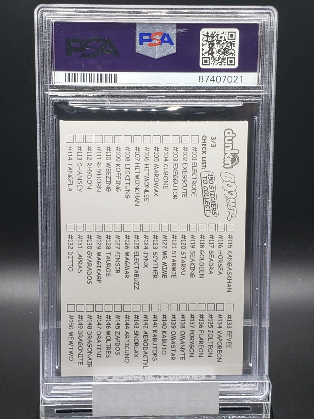 2000 dunkin boomer pokemon pidgeot sticker #18 PSA 8